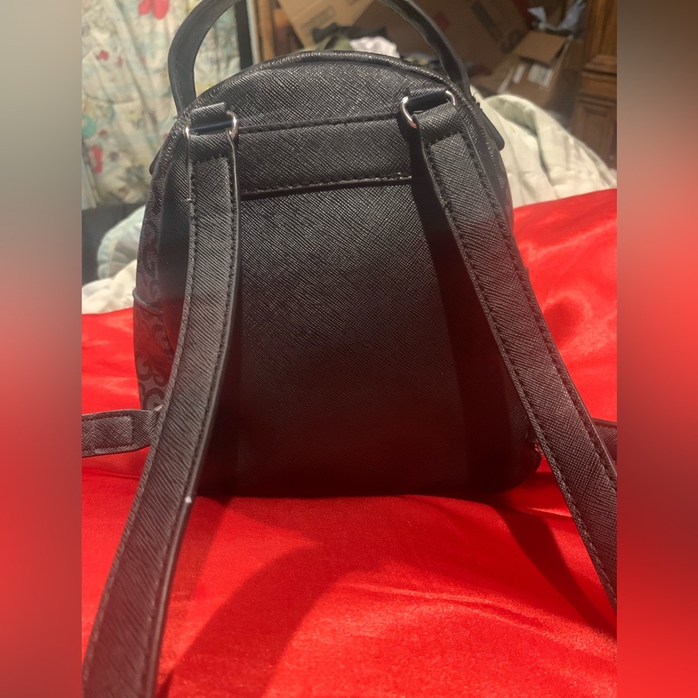 GUESS BACKPACK MINI - Picture 6 of 10